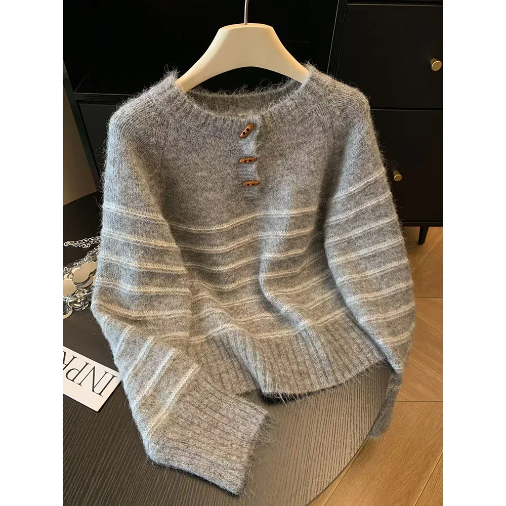 Autumn Winter Women's Striped  - Shirts 评论和价格