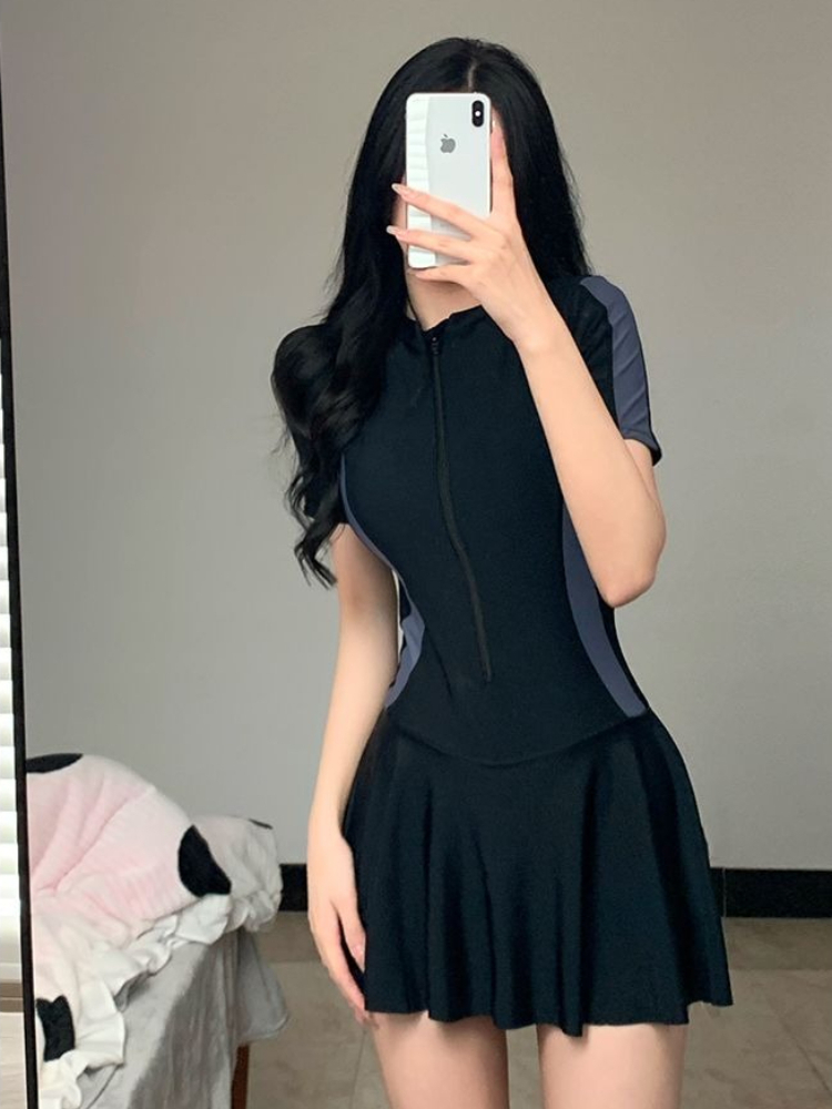2026 New Women's Modest One Pi - Suits 评论和价格