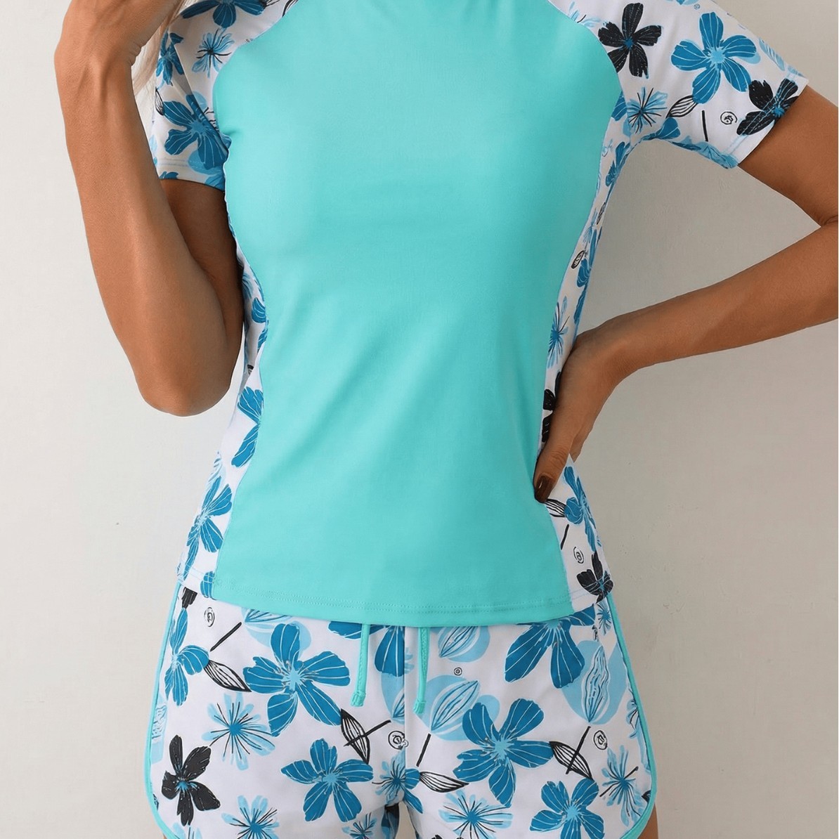 Woman Tankini With Shorts Crop - Shorts 评论和价格